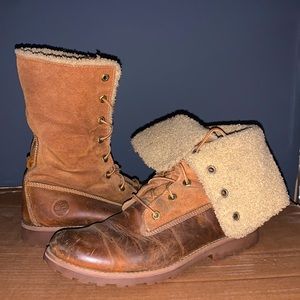 TIMBERLAND Boots w Fleece